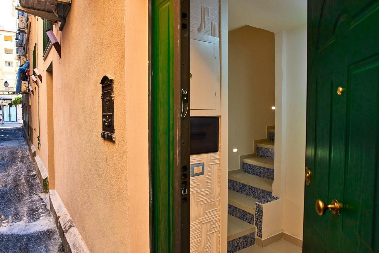 Casa Sul Corso Lägenhet Salerno Exteriör bild